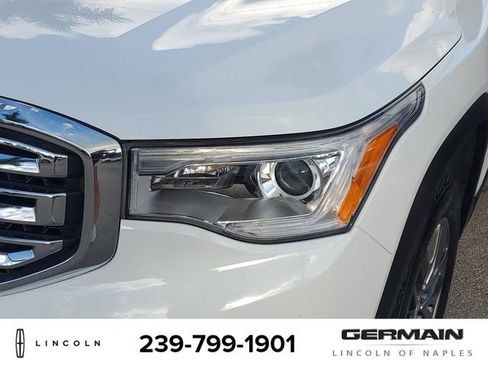 Used 2019 GMC Acadia SLT image 14