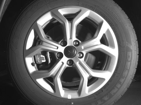 Used 2025 Jeep Compass Latitude AWD/4WD image 12