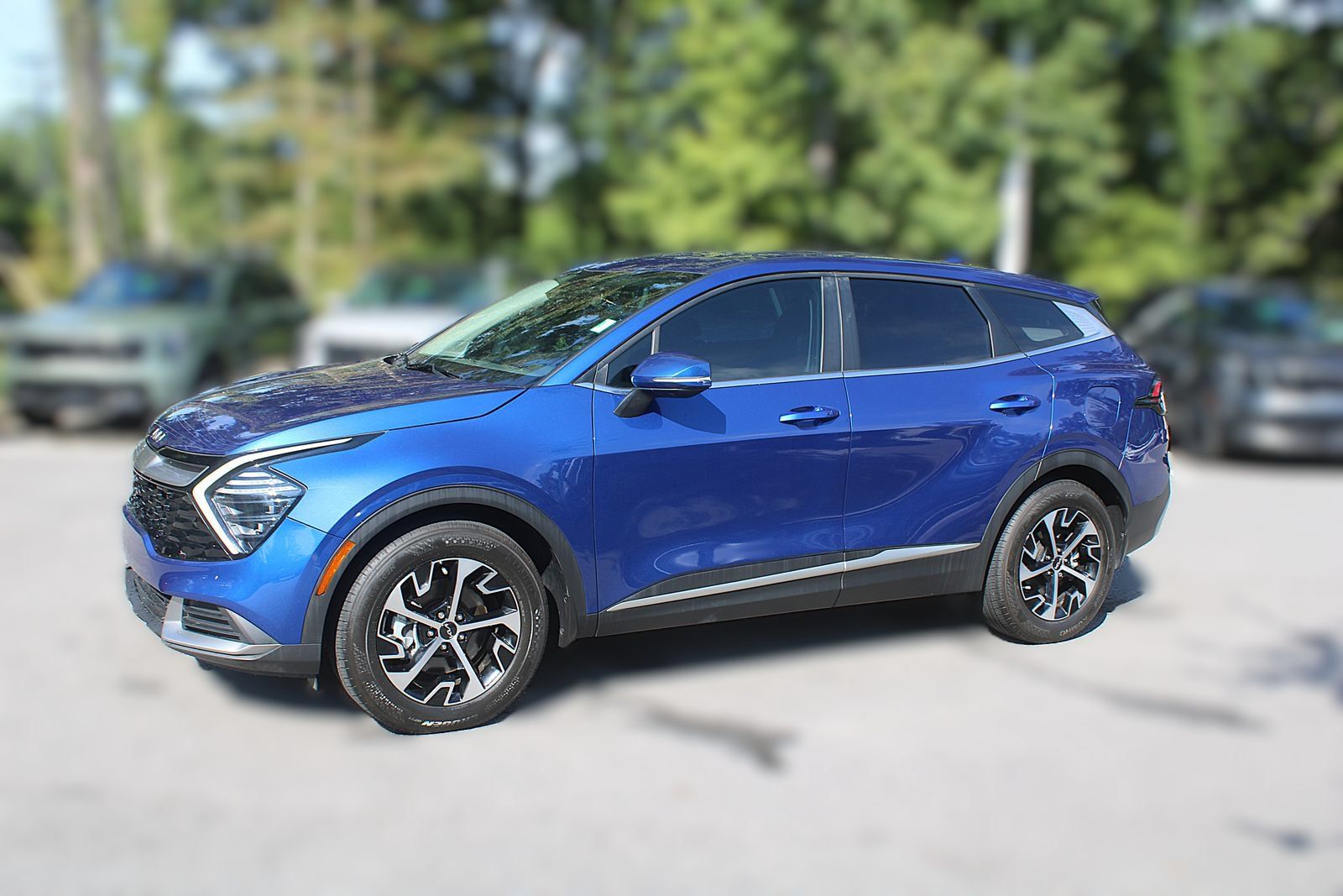 Certified 2024 Kia Sportage EX FWD image 4
