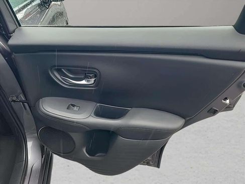Used 2024 Honda HR-V LX image 21