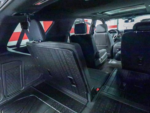 Used 2022 Chevrolet Tahoe Z71 w/ Luxury Package image 27