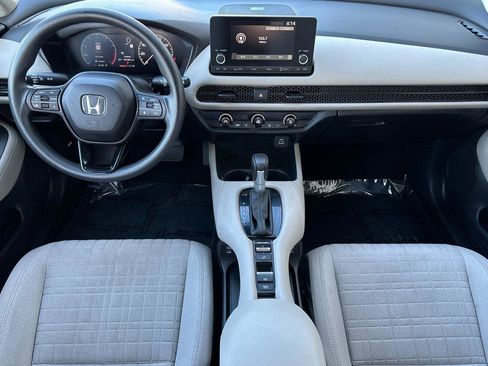Certified 2025 Honda HR-V LX image 12