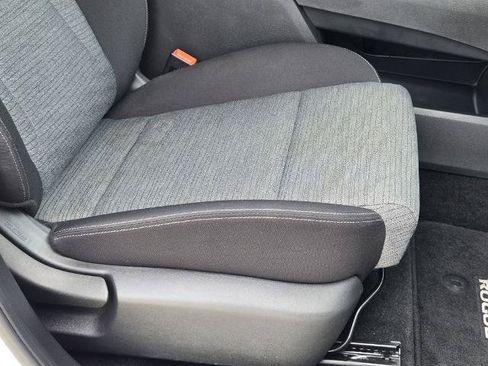 Certified 2023 Nissan Rogue SV FWD image 27