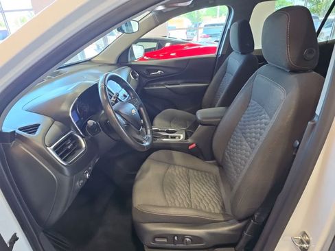 Used 2021 Chevrolet Equinox LT FWD image 15