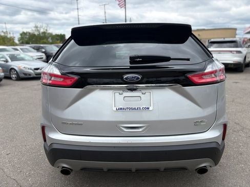 Used 2019 Ford Edge SEL w/ Equipment Group 201A AWD/4WD image 6