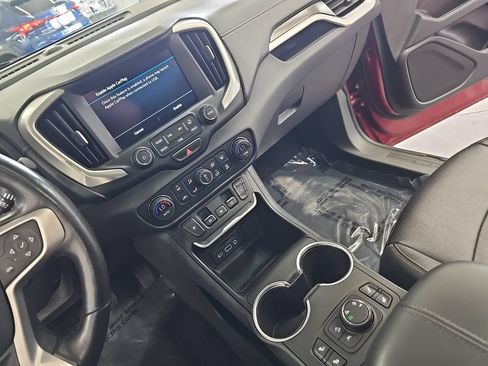 Used 2018 GMC Terrain SLT w/ Preferred Package AWD/4WD image 25