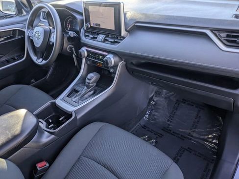 Used 2024 Toyota RAV4 LE image 31