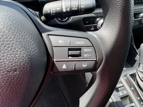 Used 2023 Honda CR-V EX image 13