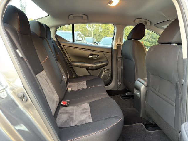 Used 2021 Nissan Sentra SR FWD image 15