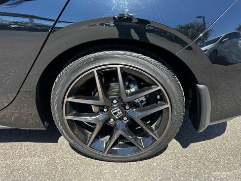 Certified 2023 Honda Civic Sport Touring image 10
