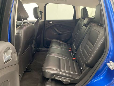 Used 2018 Ford Escape Titanium AWD/4WD image 23