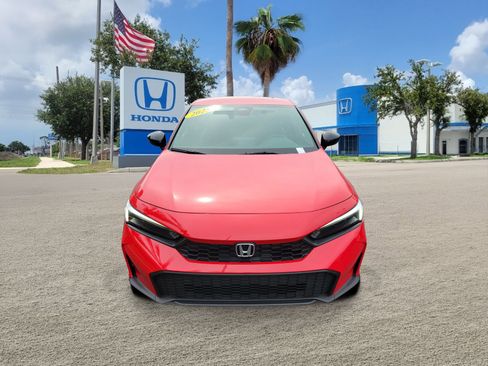 Used 2025 Honda Civic Sport image 2