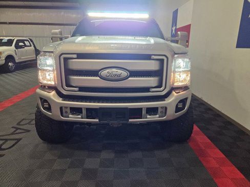 Used 2015 Ford F250 Lariat w/ Lariat Ultimate Package image 22