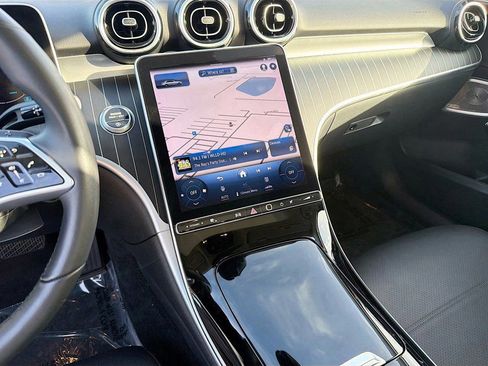 Used 2024 Mercedes-Benz C 300 Sedan image 28