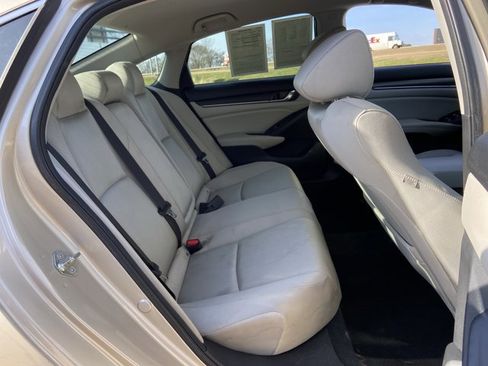 Used 2019 Honda Accord LX image 13