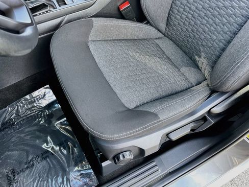 Used 2025 Ford Ranger XL RWD image 18
