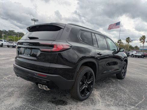 New 2026 GMC Acadia Elevation image 4