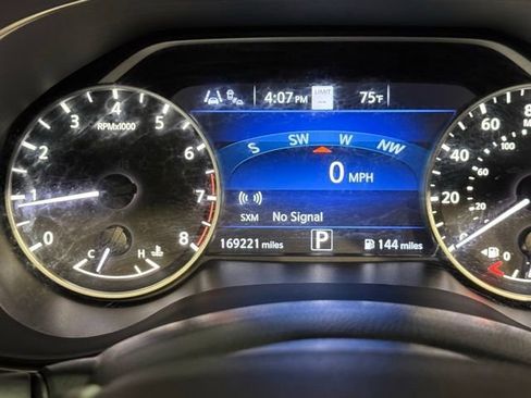 Used 2022 Nissan Maxima Platinum w/ Sport Mat Group FWD image 19