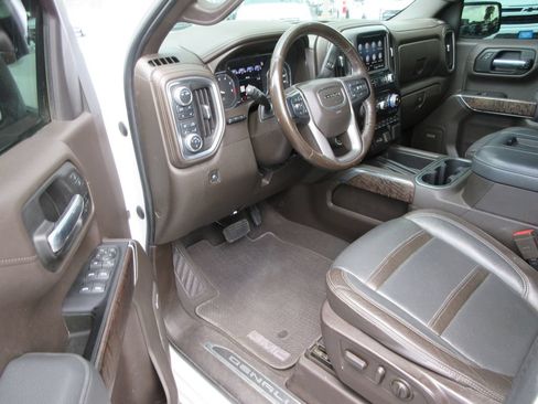 Used 2020 GMC Sierra 1500 Denali w/ Denali Ultimate Package AWD/4WD image 14