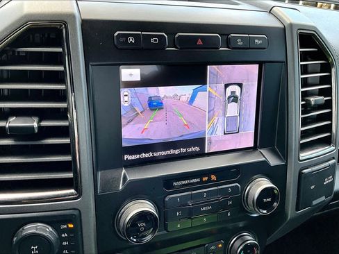 Used 2019 Ford F150 Raptor w/ Equipment Group 802A Luxury image 28