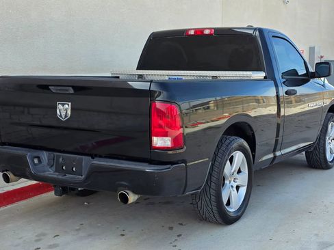 Used 2011 RAM 1500 2WD Regular Cab image 3