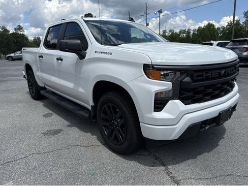 Used 2024 Chevrolet Silverado 1500 Custom image 7