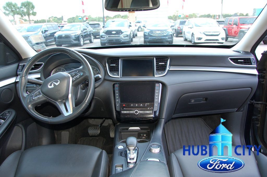 Used 2021 INFINITI QX50 Luxe FWD image 18