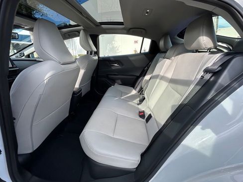 Used 2024 Toyota Prius Limited w/ Limited Premium Package FWD image 31