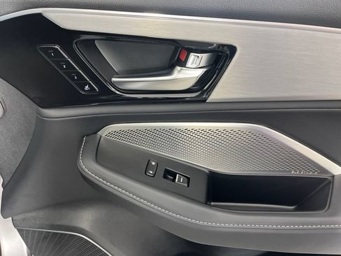 Certified 2023 Acura MDX FWD w/ Technology Package image 20