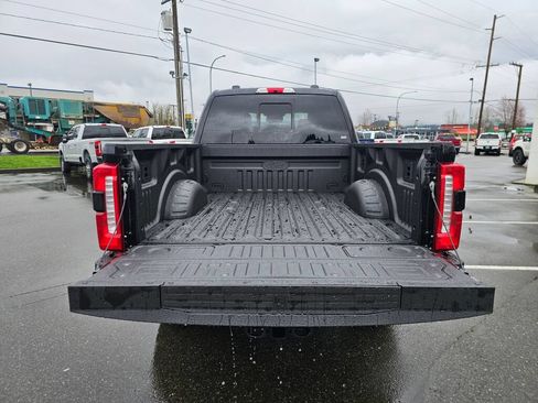 New 2026 Ford F250 Lariat w/ Black Appearance Package AWD/4WD image 5