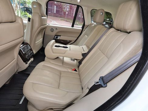 Used 2015 Land Rover Range Rover Supercharged image 30