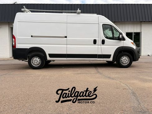 Used 2023 RAM ProMaster 3500 w/ Premium Appearance Group FWD image 1