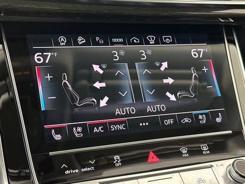 Used 2023 Audi Q7 3.0T Prestige w/ Prestige Package image 20