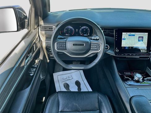 Certified 2023 Jeep Wagoneer L Series III w/ Preferred Equipment Group AWD/4WD image 23