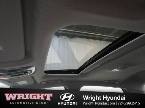 New 2026 Hyundai Elantra Limited FWD image 19