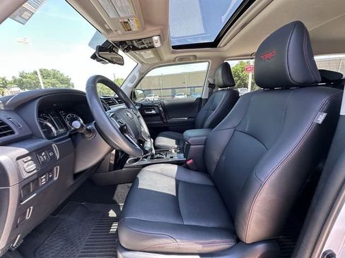 Used 2024 Toyota 4Runner TRD Off-Road Premium w/ Moonroof Package AWD/4WD image 27