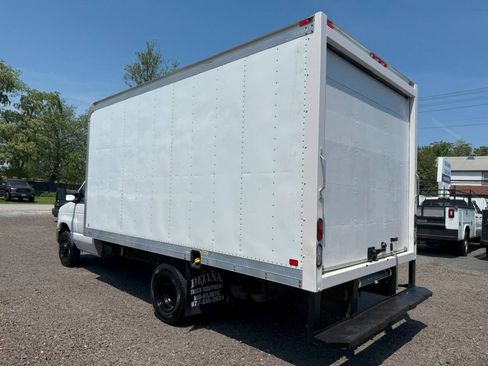 Used 2015 Ford E-350 and Econoline 350 Super Duty w/ Power Windows & Locks Group RWD image 6