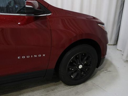 Used 2018 Chevrolet Equinox LT FWD image 35