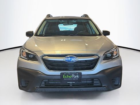 Used 2020 Subaru Outback image 2