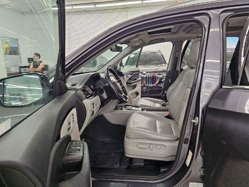Used 2019 Honda Pilot Elite image 35