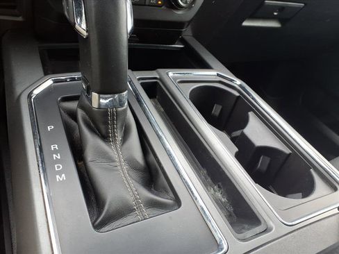 Certified 2020 Ford F150 XLT w/ Equipment Group 302A Luxury image 23