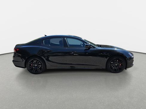Used 2022 Maserati Ghibli Modena Q4 image 4