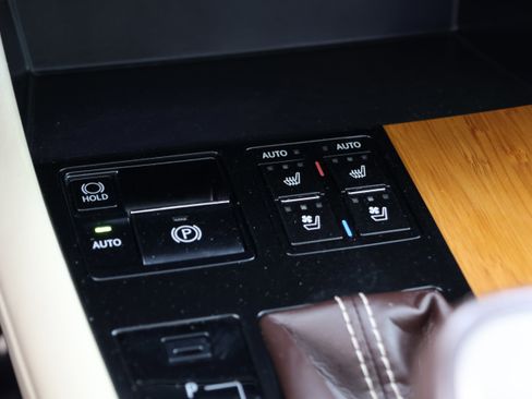 Used 2019 Lexus RX 350 350 w/ Premium Package image 26