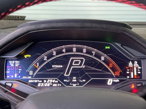Used 2024 Lamborghini Huracan Tecnica RWD image 31