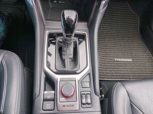 Used 2021 Subaru Forester Touring AWD/4WD image 12