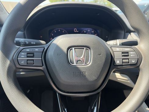 Certified 2023 Honda Accord EX image 20