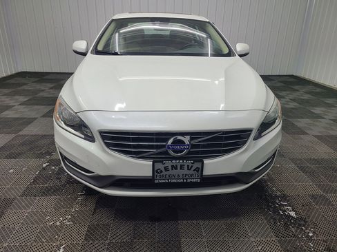 Used 2016 Volvo S60 T5 Premier image 6