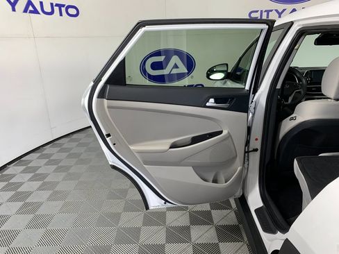 Used 2019 Hyundai Tucson SE AWD/4WD image 29
