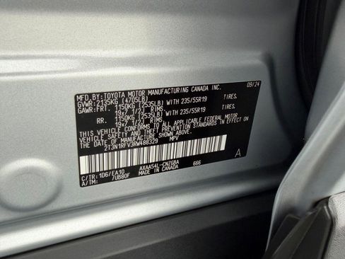 Used 2024 Toyota RAV4 Limited w/ Weather Package AWD/4WD image 22