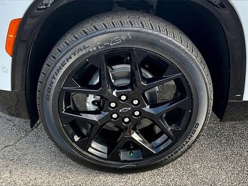 New 2026 Chevrolet Traverse RS image 12